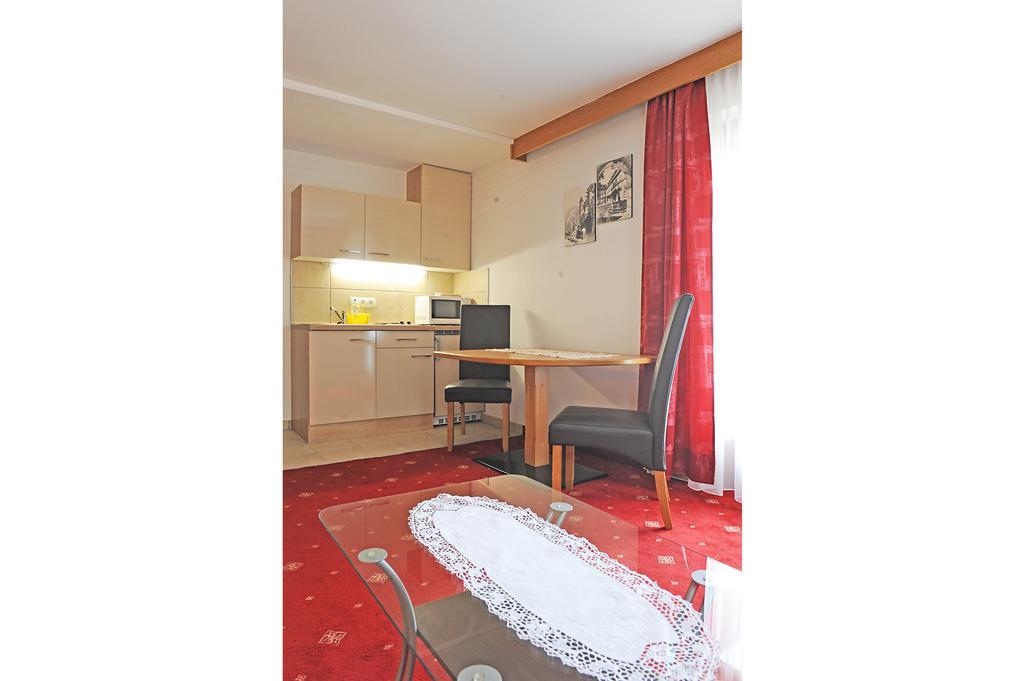 Pension Olympia Oetz Habitación foto